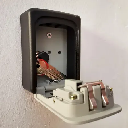 شقة L'altro Krisa *